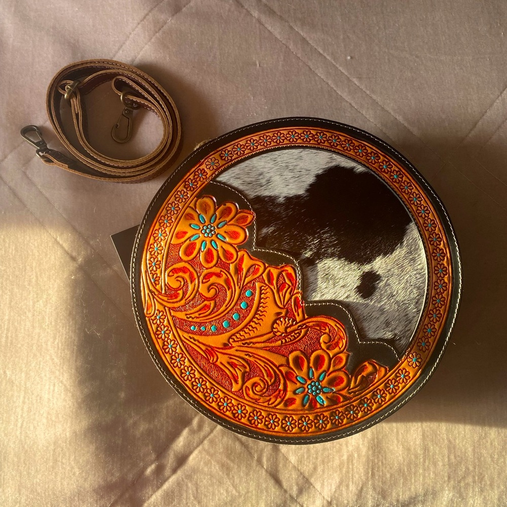 Cowhide Canteen Purse